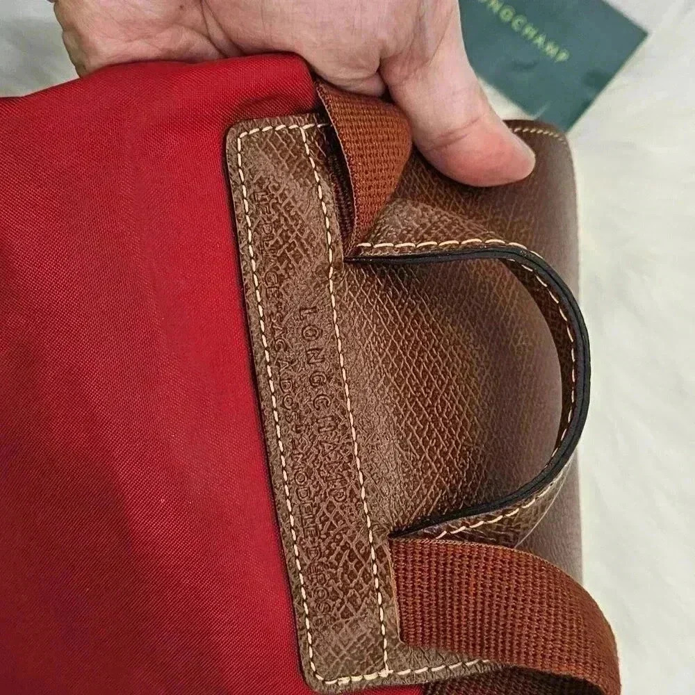 Red LongChamp Versatile Backpack - Picture 3 of 16